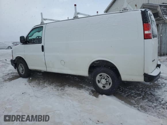 ✅ 2017 Chevrolet Express Cargo • VIN: 1GCZGGFG3H1122759 • Lot: 88526645. Listed on Copart with 151,657 mi. Free auction sales archive from the USA and detailed vehicle history report at DreamBid. Image 2.