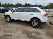 ✅ 2015 Lincoln MKX • VIN: 2LMDJ8JK4FBL31491 • Lot: 87389635. Listed on Copart with 221,074 mi. Free auction sales archive from the USA and detailed vehicle history report at DreamBid. Image 2.