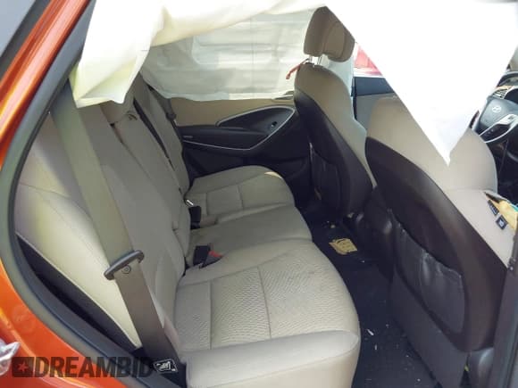 ✅ 2014 Hyundai Santa Fe • VIN: 5XYZTDLB0EG208769 • Lot: 42485411. Wystawiony na IAAI z przebiegiem 82 173 mil. Bezpłatny archiwum sprzedaży aukcyjnych z USA i szczegółowy raport historii pojazdu na DreamBid. Zdjęcie 8.