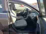 2015 Chevrolet Cruze LT z VIN 1G1PC5SB4F7105845, wystawiony jako IAAI lot #43600745 z przebiegiem 110 653 mil mil oraz . Historia ofert i sprzedaży dostępna na DreamBid. Obrazek 5.