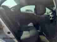 2005 Dodge Neon SXT z VIN 1B3ES56C25D200975, wystawiony jako Copart lot #63220495 z przebiegiem 159 327 mil mil oraz Szkoda całkowita • Salvage title. Historia ofert i sprzedaży dostępna na DreamBid. Obrazek 10.