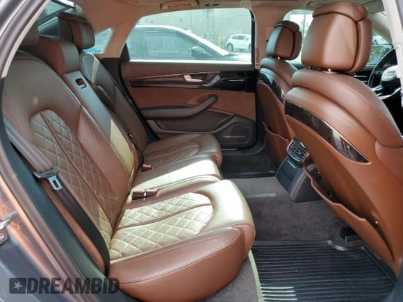 ✅ 2016 Audi A8 Sport • VIN: WAU43AFD8GN008513 • Lot: 68793975. Listed on Copart with 76,071 mi. Free auction sales archive from the USA and detailed vehicle history report at DreamBid. Image 10.