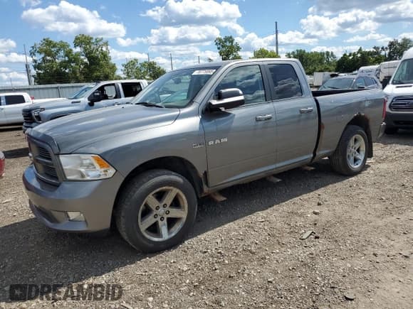 ✅ 2010 Dodge 1500 ST • VIN: 1D7RV1GT3AS223935 • Lot: 70775895. Wystawiony na Copart z przebiegiem 208 983 mil. Bezpłatny archiwum sprzedaży aukcyjnych z USA i szczegółowy raport historii pojazdu na DreamBid. Zdjęcie 1.