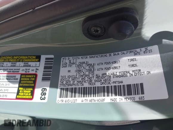 ✅ 2023 Toyota Tacoma TRD Off Road • VIN: 3TMDZ5BN6PM151736 • Lot: 43328465. Wystawiony na IAAI z przebiegiem Nie podano. Bezpłatny archiwum sprzedaży aukcyjnych z USA i szczegółowy raport historii pojazdu na DreamBid. Zdjęcie 9.