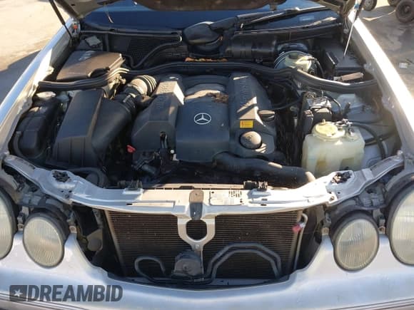 ✅ 2001 Mercedes-Benz E 320 • VIN: WDBJF65J21B314986 • Лот: 43899817. Опубликован ранее на IAAI с пробегом 252 640 миль. Бесплатный доступ к архиву аукционных продаж из США и подробный отчёт об истории автомобиля на DreamBid. Изображение 10.