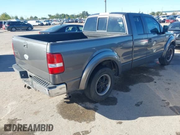 ✅ 2007 Ford F-150 STX • VIN: 1FTRX12W97FB19439 • Lot: 43578613. Wystawiony na IAAI z przebiegiem 204 767 mil. Bezpłatny archiwum sprzedaży aukcyjnych z USA i szczegółowy raport historii pojazdu na DreamBid. Zdjęcie 4.