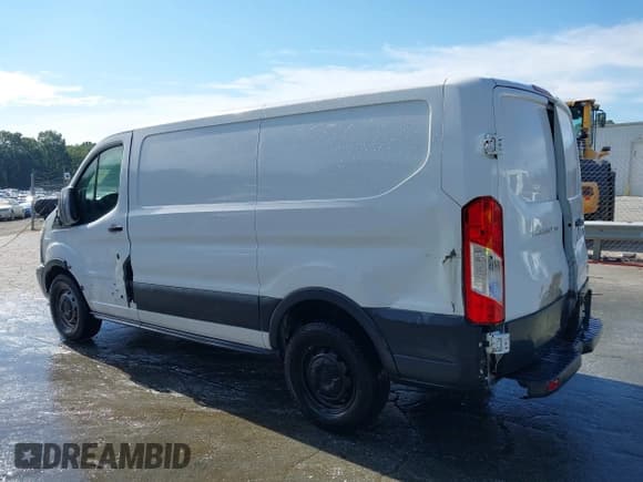 ✅ 2016 Ford Transit Cargo • VIN: 1FTYE1YM8GKB02632 • Lot: 42865998. Listed on IAAI with 399,078 mi. Free auction sales archive from the USA and detailed vehicle history report at DreamBid. Image 3.