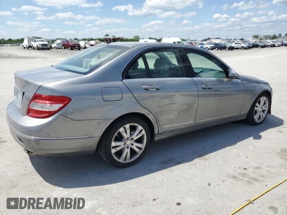 ✅ 2009 Mercedes-Benz C 300 Sport • VIN: WDDGF54X89R044957 • Lot: 56014255. Listed on Copart with 65,684 mi. Free auction sales archive from the USA and detailed vehicle history report at DreamBid. Image 3.