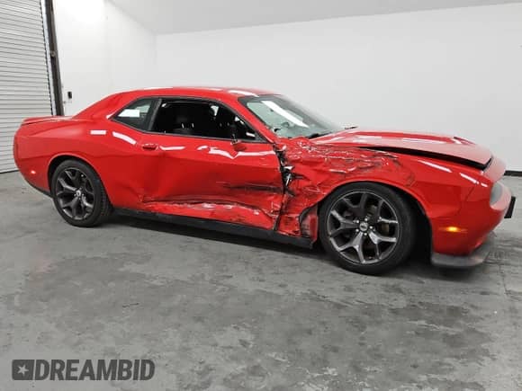 ✅ 2019 Dodge Challenger R/T • VIN: 2C3CDZBT3KH530365 • Лот: 86641075. Опубликован ранее на Copart с пробегом 99 100 миль. Бесплатный доступ к архиву аукционных продаж из США и подробный отчёт об истории автомобиля на DreamBid. Изображение 4.