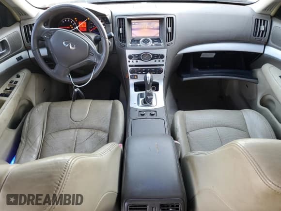 ✅ 2009 Infiniti G37 Journey • VIN: JNKCV61E19M014179 • Лот: 82477625. Опубликован ранее на Copart с пробегом 243 978 миль. Бесплатный доступ к архиву аукционных продаж из США и подробный отчёт об истории автомобиля на DreamBid. Изображение 8.