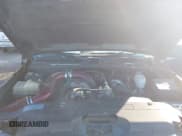 ✅ 2004 Chevrolet Silverado 2500HD LS • VIN: 1GCHK29224E242665 • Lot: 41378387. Wystawiony na IAAI z przebiegiem Nie podano. Bezpłatny archiwum sprzedaży aukcyjnych z USA i szczegółowy raport historii pojazdu na DreamBid. Zdjęcie 10.