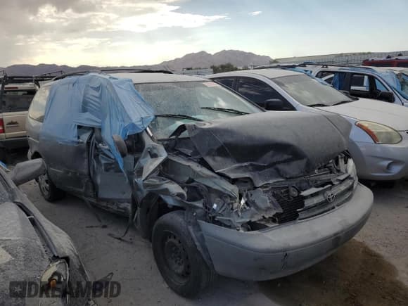 ✅ 2000 Toyota Sienna CE • VIN: 4T3ZF19CXYU269932 • Лот: 64888925. Опубликован ранее на Copart с пробегом 231 160 миль. Бесплатный доступ к архиву аукционных продаж из США и подробный отчёт об истории автомобиля на DreamBid. Изображение 4.