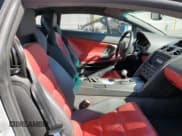 ✅ 2004 Lamborghini Gallardo • VIN: ZHWGU11M94LA01754 • Lot: 67935984. Wystawiony na Copart z przebiegiem 17 188 mil. Bezpłatny archiwum sprzedaży aukcyjnych z USA i szczegółowy raport historii pojazdu na DreamBid. Zdjęcie 5.