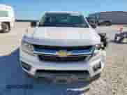 2017 Chevrolet Colorado 2WD WT z VIN 1GCHSBEA3H1212102, wystawiony jako Copart lot #90713175 z przebiegiem 90 571 mil mil oraz Szkoda całkowita • Salvage title. Historia ofert i sprzedaży dostępna na DreamBid. Obrazek 5.