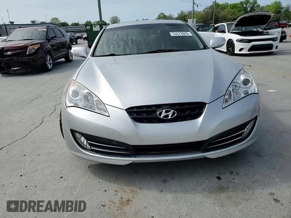 ✅ 2011 Hyundai Genesis Coupe Grand Touring • VIN: KMHHU6KH0BU045993 • Lot: 53572805. Wystawiony na Copart z przebiegiem 61 244 mil. Bezpłatny archiwum sprzedaży aukcyjnych z USA i szczegółowy raport historii pojazdu na DreamBid. Zdjęcie 10.