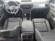 ✅ 2023 Volkswagen Atlas SE • VIN: 1V2KC2CA8PC220526 • Lot: 71873934. Listed on Copart with 13,073 mi. Free auction sales archive from the USA and detailed vehicle history report at DreamBid. Image 8.