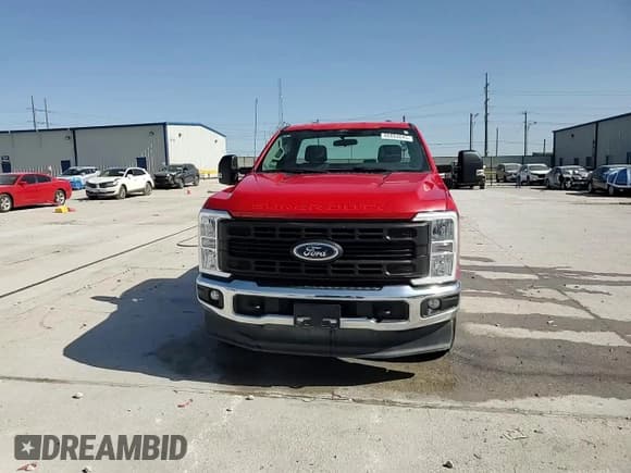 ✅ 2024 Ford F-250 • VIN: 1FTRF2BA2RED09363 • Lot: 66093045. Listed on Copart with 29,125 mi. Free auction sales archive from the USA and detailed vehicle history report at DreamBid. Image 13.