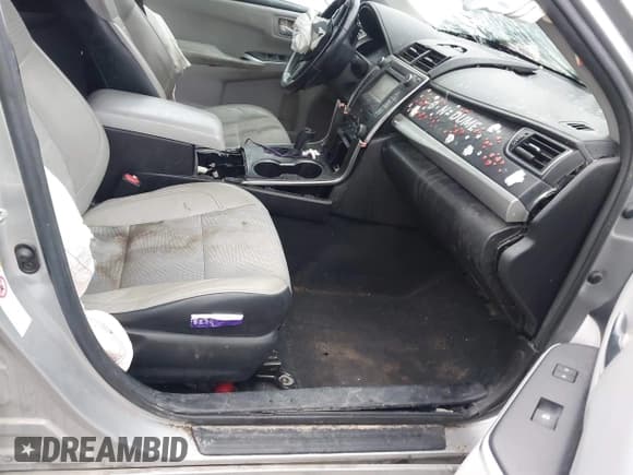 ✅ 2016 Toyota Camry XLE • VIN: 4T1BF1FK2GU179338 • Lot: 43494826. Listed on IAAI with Not provided. Free auction sales archive from the USA and detailed vehicle history report at DreamBid. Image 5.