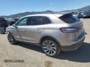 ✅ 2019 Lincoln Nautilus Reserve • VIN: 2LMPJ8LP2KBL39654 • Lot: 57976555. Listed on Copart with 67,503 mi. Free auction sales archive from the USA and detailed vehicle history report at DreamBid. Image 2.