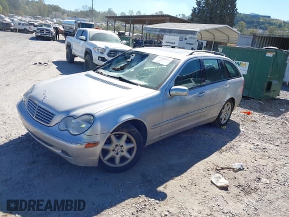 ✅ 2003 Mercedes-Benz E • VIN: WDBRH84J33F317403 • Лот: 40548616. Опубликован ранее на IAAI с пробегом 54 696 миль. Бесплатный доступ к архиву аукционных продаж из США и подробный отчёт об истории автомобиля на DreamBid. Изображение 2.