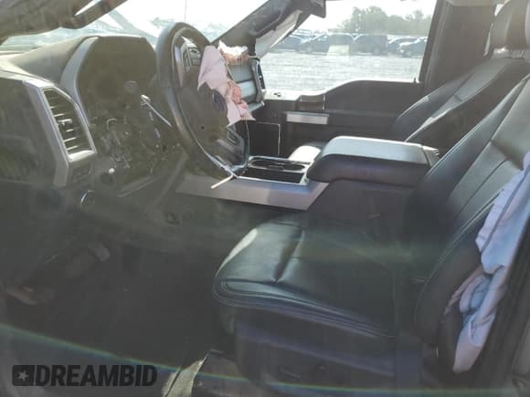 ✅ 2022 Ford F-250 XL • VIN: 1FT8W2BT1NED86930 • Lot: 60696375. Wystawiony na Copart z przebiegiem 55 252 mil. Bezpłatny archiwum sprzedaży aukcyjnych z USA i szczegółowy raport historii pojazdu na DreamBid. Zdjęcie 7.