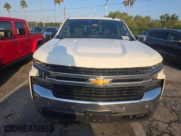 2021 Chevrolet Silverado 1500 LT z VIN 1GCUYDED8MZ231548, wystawiony jako IAAI lot #42906329 z przebiegiem 133 734 mil mil oraz . Historia ofert i sprzedaży dostępna na DreamBid. Obrazek 1.