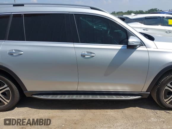 ✅ 2021 Mercedes-Benz GLS 450 • VIN: 4JGFF5KE7MA420641 • Lot: 43226943. Listed on IAAI with 96,696 mi. Free auction sales archive from the USA and detailed vehicle history report at DreamBid. Image 13.