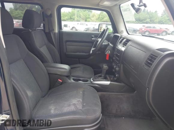 ✅ 2007 Hummer H3 SUV • VIN: 5GTDN13E378177131 • Lot: 42765631. Wystawiony na IAAI z przebiegiem 109 430 mil. Bezpłatny archiwum sprzedaży aukcyjnych z USA i szczegółowy raport historii pojazdu na DreamBid. Zdjęcie 5.