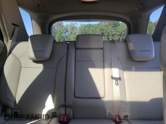 ✅ 2015 Mercedes-Benz M 350 • VIN: 4JGDA5JB9FA591164 • Лот: 82531595. Опубликован ранее на Copart с пробегом 108 308 миль. Бесплатный доступ к архиву аукционных продаж из США и подробный отчёт об истории автомобиля на DreamBid. Изображение 10.