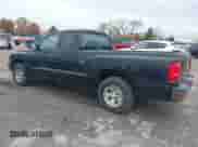 2005 Dodge Dakota ST with VIN 1D7HE22K75S320061, listed as a IAAI auction lot 43559403 with 139,681 mi miles and . Bid and sale history available at DreamBid. Image 3.