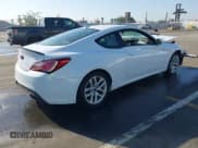 ✅ 2015 Hyundai Genesis Coupe 3.8L Base • VIN: KMHHT6KJXFU125409 • Lot: 41236780. Wystawiony na IAAI z przebiegiem Nie podano. Bezpłatny archiwum sprzedaży aukcyjnych z USA i szczegółowy raport historii pojazdu na DreamBid. Zdjęcie 4.