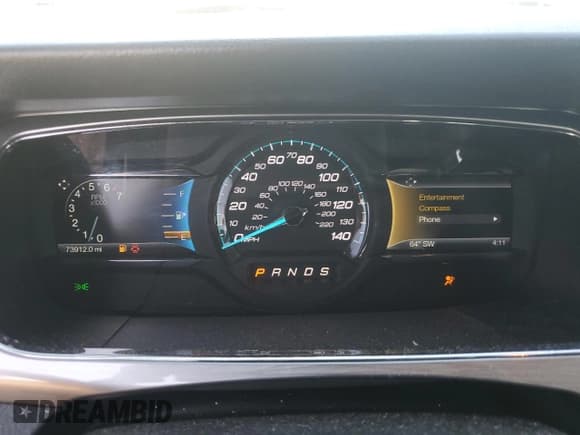 ✅ 2015 Ford Taurus SEL • VIN: 1FAHP2E83FG192108 • Lot: 82410495. Wystawiony na Copart z przebiegiem 73 912 mil. Bezpłatny archiwum sprzedaży aukcyjnych z USA i szczegółowy raport historii pojazdu na DreamBid. Zdjęcie 9.