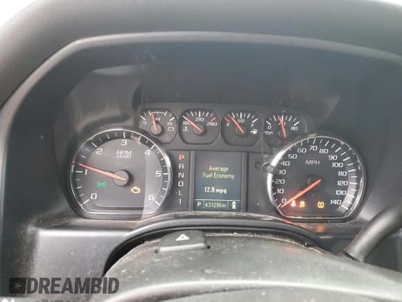 ✅ 2018 Chevrolet Silverado 2500HD Work Truck • VIN: 1GC2CUEG1JZ199070 • Lot: 42691835. Wystawiony na Copart z przebiegiem 431 269 mil. Bezpłatny archiwum sprzedaży aukcyjnych z USA i szczegółowy raport historii pojazdu na DreamBid. Zdjęcie 9.