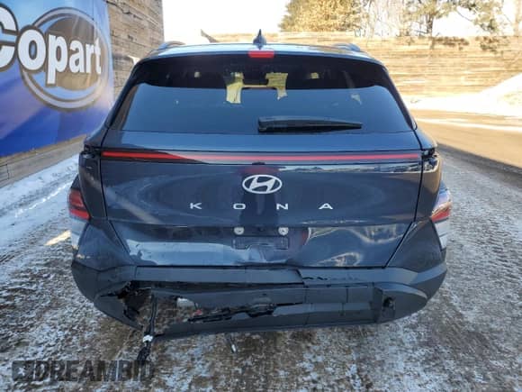 2024 Hyundai Kona SEL with VIN KM8HB3AB2RU117059, listed as a Copart auction lot 46423235 with 21,554 mi miles and Clean title. Bid and sale history available at DreamBid. Image 6.