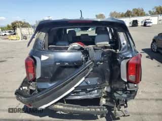 2020 Hyundai Palisade SEL z VIN KM8R34HE6LU084338, wystawiony jako Copart lot #82164715 z przebiegiem 23 552 mil mil oraz Czysty tytuł • Clean title. Historia ofert i sprzedaży dostępna na DreamBid. Obrazek 6.