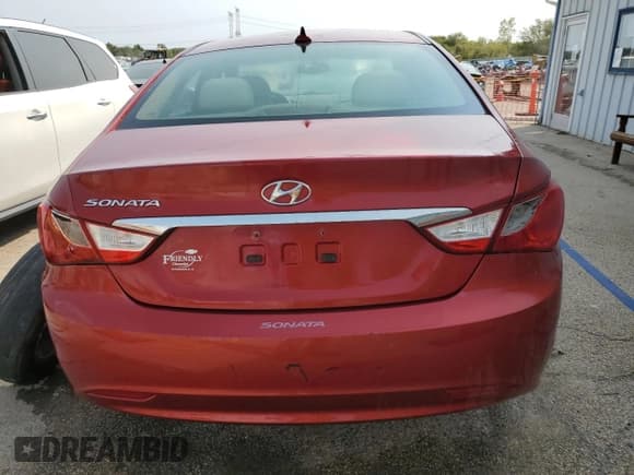 ✅ 2012 Hyundai Sonata GLS • VIN: 5NPEB4ACXCH379287 • Lot: 70922324. Listed on Copart with 142,221 mi. Free auction sales archive from the USA and detailed vehicle history report at DreamBid. Image 6.