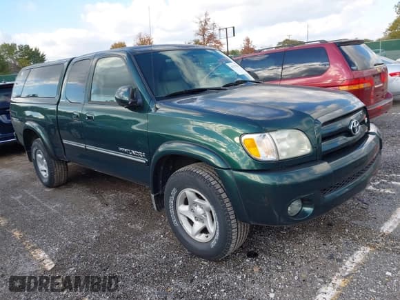 ✅ 2003 Toyota Tundra Limited • VIN: 5TBBT48123S347344 • Lot: 43579927. Wystawiony na IAAI z przebiegiem 205 776 mil. Bezpłatny archiwum sprzedaży aukcyjnych z USA i szczegółowy raport historii pojazdu na DreamBid. Zdjęcie 1.