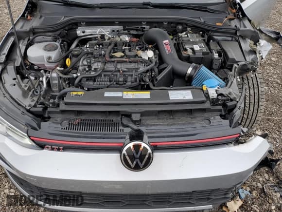 ✅ 2022 Volkswagen Golf GTI S • VIN: WVWG87CD5NW153394 • Лот: 77195333. Опубликован ранее на Copart с пробегом 11 718 миль. Бесплатный доступ к архиву аукционных продаж из США и подробный отчёт об истории автомобиля на DreamBid. Изображение 11.