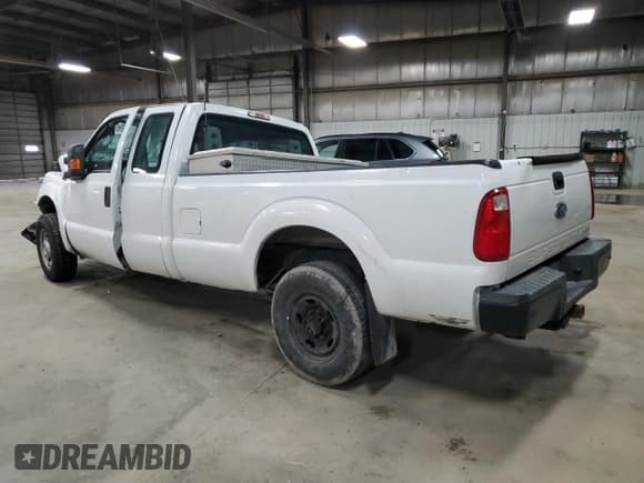 ✅ 2015 Ford F-250 XLT • VIN: 1FT7X2A63FEA52419 • Lot: 56435095. Listed on Copart with Not provided. Free auction sales archive from the USA and detailed vehicle history report at DreamBid. Image 2.