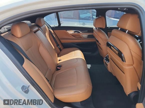 ✅ 2020 BMW 7 Series 740i • VIN: WBA7T2C03LGF96603 • Lot: 61264975. Listed on Copart with 58,459 mi. Free auction sales archive from the USA and detailed vehicle history report at DreamBid. Image 10.