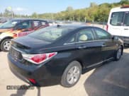 ✅ 2014 Hyundai Sonata Limited • VIN: KMHEC4A48EA115321 • Lot: 43383805. Wystawiony na IAAI z przebiegiem 130 892 mil. Bezpłatny archiwum sprzedaży aukcyjnych z USA i szczegółowy raport historii pojazdu na DreamBid. Zdjęcie 4.