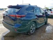 ✅ 2025 Toyota Highlander Hybrid XLE • VIN: 5TDKBRCH2SS656712 • Лот: 64111205. Опубликован ранее на Copart с пробегом 8 880 миль. Бесплатный доступ к архиву аукционных продаж из США и подробный отчёт об истории автомобиля на DreamBid. Изображение 3.