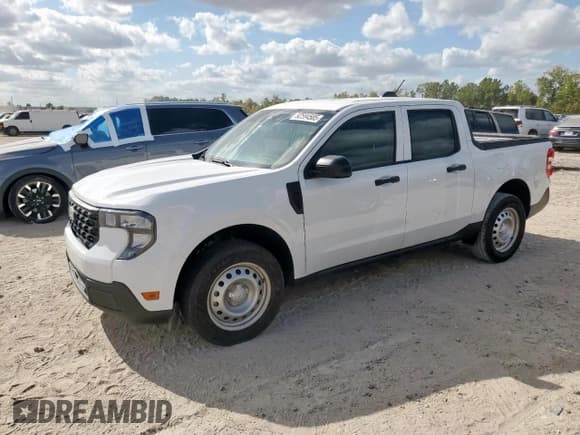 ✅ 2025 Ford Maverick XL • VIN: 3FTTW8BAXSRA37558 • Лот: 92584585. Опубликован ранее на Copart с пробегом 16 129 миль. Бесплатный доступ к архиву аукционных продаж из США и подробный отчёт об истории автомобиля на DreamBid. Изображение 1.