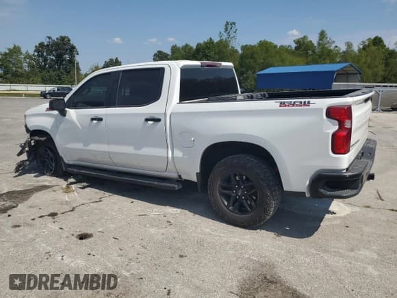 ✅ 2023 Chevrolet Silverado 1500 LT Trail Boss • VIN: 3GCUDFED0PG314130 • Lot: 80027005. Wystawiony na Copart z przebiegiem 50 234 mil. Bezpłatny archiwum sprzedaży aukcyjnych z USA i szczegółowy raport historii pojazdu na DreamBid. Zdjęcie 2.
