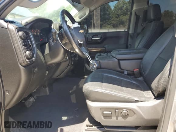 ✅ 2019 Chevrolet Silverado 1500 LT • VIN: 1GCRYDEK5KZ275511 • Lot: 61035935. Wystawiony na Copart z przebiegiem 68 289 mil. Bezpłatny archiwum sprzedaży aukcyjnych z USA i szczegółowy raport historii pojazdu na DreamBid. Zdjęcie 7.