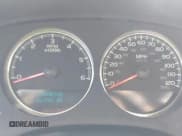 ✅ 2009 Chevrolet Suburban LS • VIN: 1GNFC16079R276304 • Lot: 43688312. Wystawiony na IAAI z przebiegiem 203 002 mil. Bezpłatny archiwum sprzedaży aukcyjnych z USA i szczegółowy raport historii pojazdu na DreamBid. Zdjęcie 7.