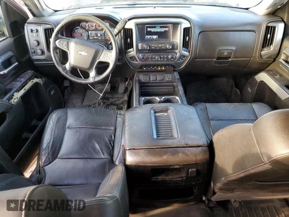 ✅ 2019 Chevrolet Silverado 2500HD LTZ • VIN: 1GC1KTEG4KF267633 • Lot: 49646465. Wystawiony na Copart z przebiegiem 203 657 mil. Bezpłatny archiwum sprzedaży aukcyjnych z USA i szczegółowy raport historii pojazdu na DreamBid. Zdjęcie 8.