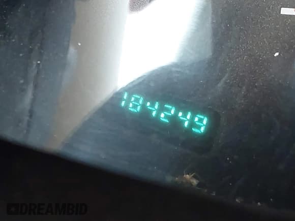 ✅ 2000 Dodge 1500 • VIN: 1B7HF13Z7YJ180746 • Lot: 43701839. Listed on IAAI with 184,249 mi. Free auction sales archive from the USA and detailed vehicle history report at DreamBid. Image 7.