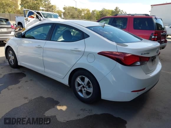 ✅ 2014 Hyundai Elantra SE • VIN: 5NPDH4AE6EH516661 • Lot: 43502240. Listed on IAAI with 172,889 mi. Free auction sales archive from the USA and detailed vehicle history report at DreamBid. Image 3.