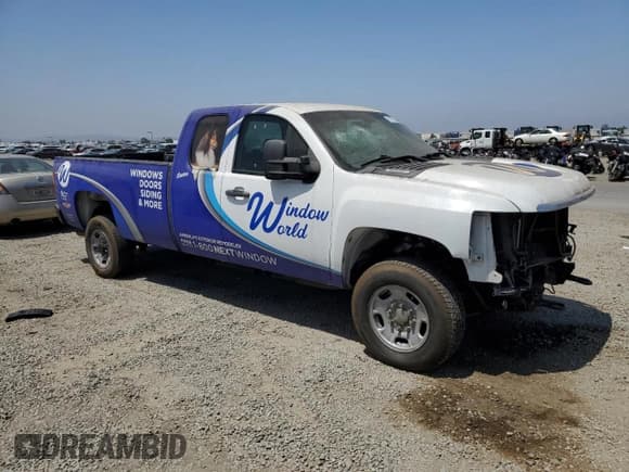 ✅ 2012 Chevrolet Silverado 2500HD Work Truck • VIN: 1GC2KVCG3CZ128385 • Lot: 61071365. Wystawiony na Copart z przebiegiem 362 417 mil. Bezpłatny archiwum sprzedaży aukcyjnych z USA i szczegółowy raport historii pojazdu na DreamBid. Zdjęcie 4.